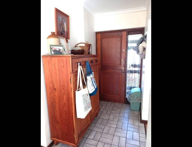3 BEDROOM HOUSE FOR SALE IN FISH HOEK